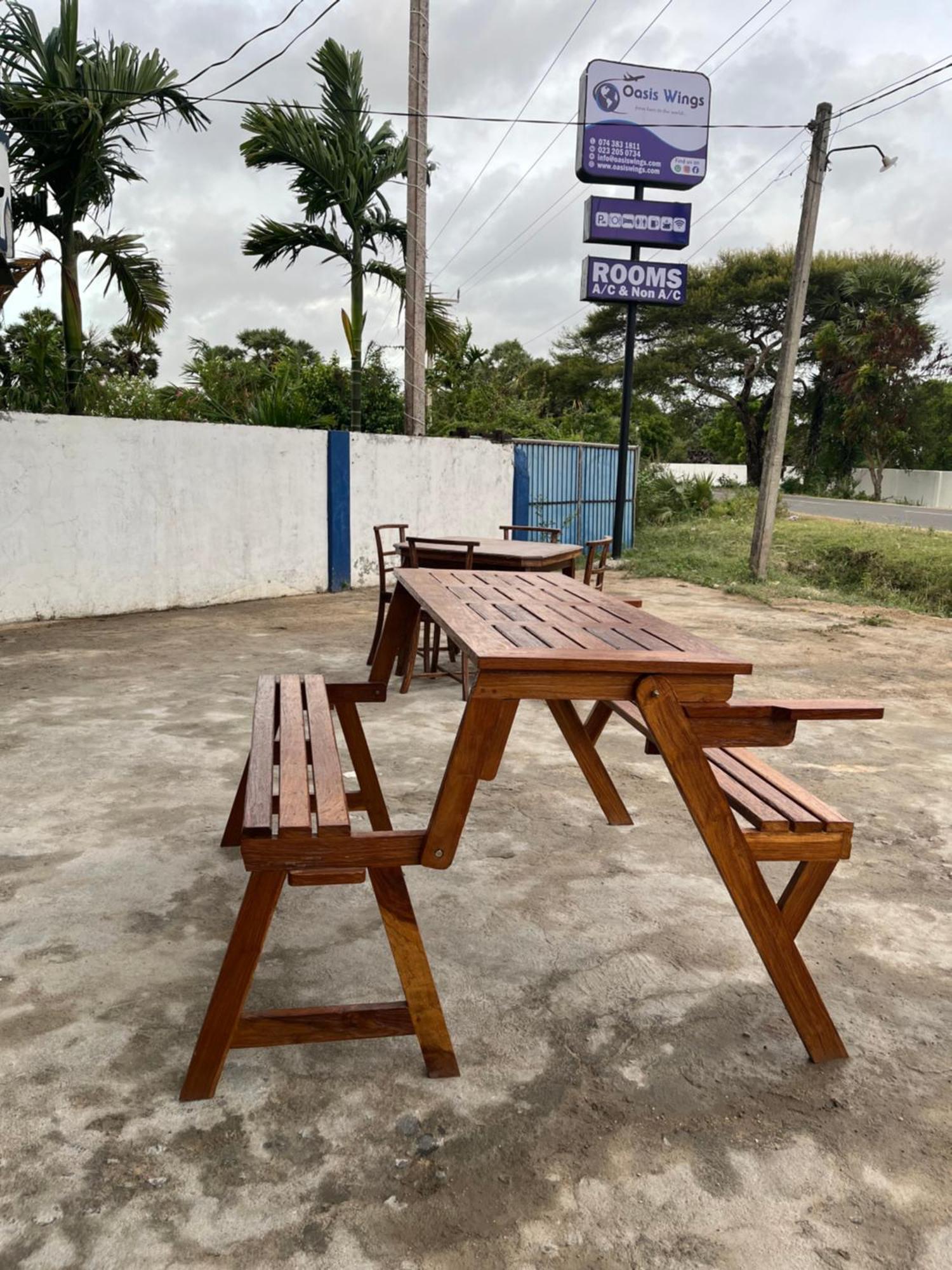 Oasis Wings Hotel Mannar Esterno foto