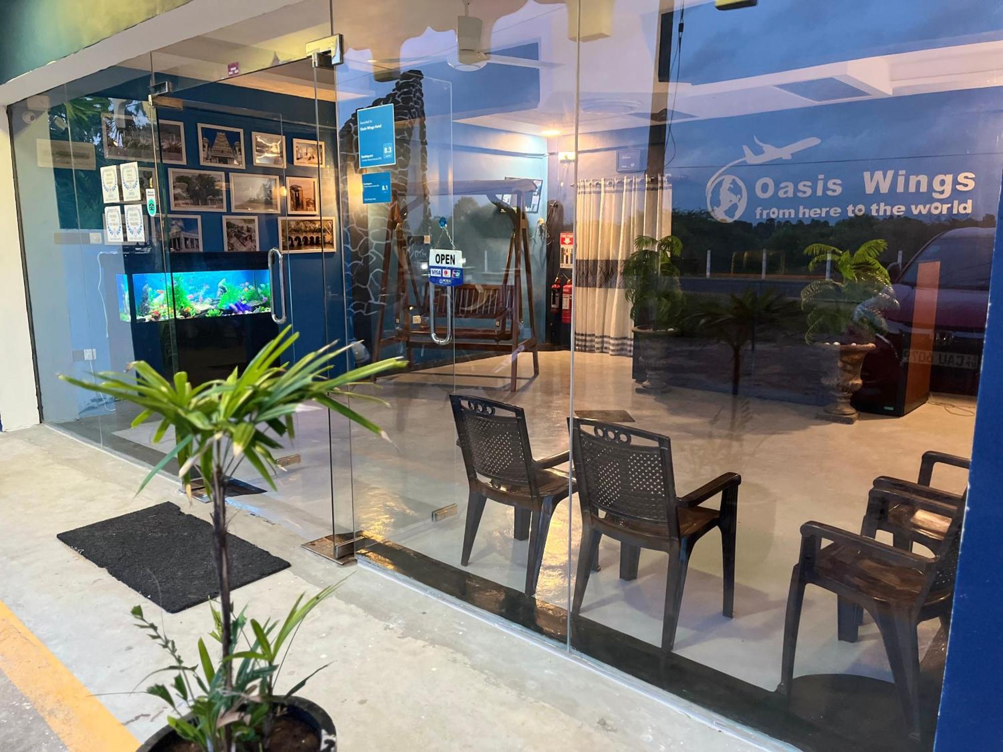 Oasis Wings Hotel Mannar Esterno foto