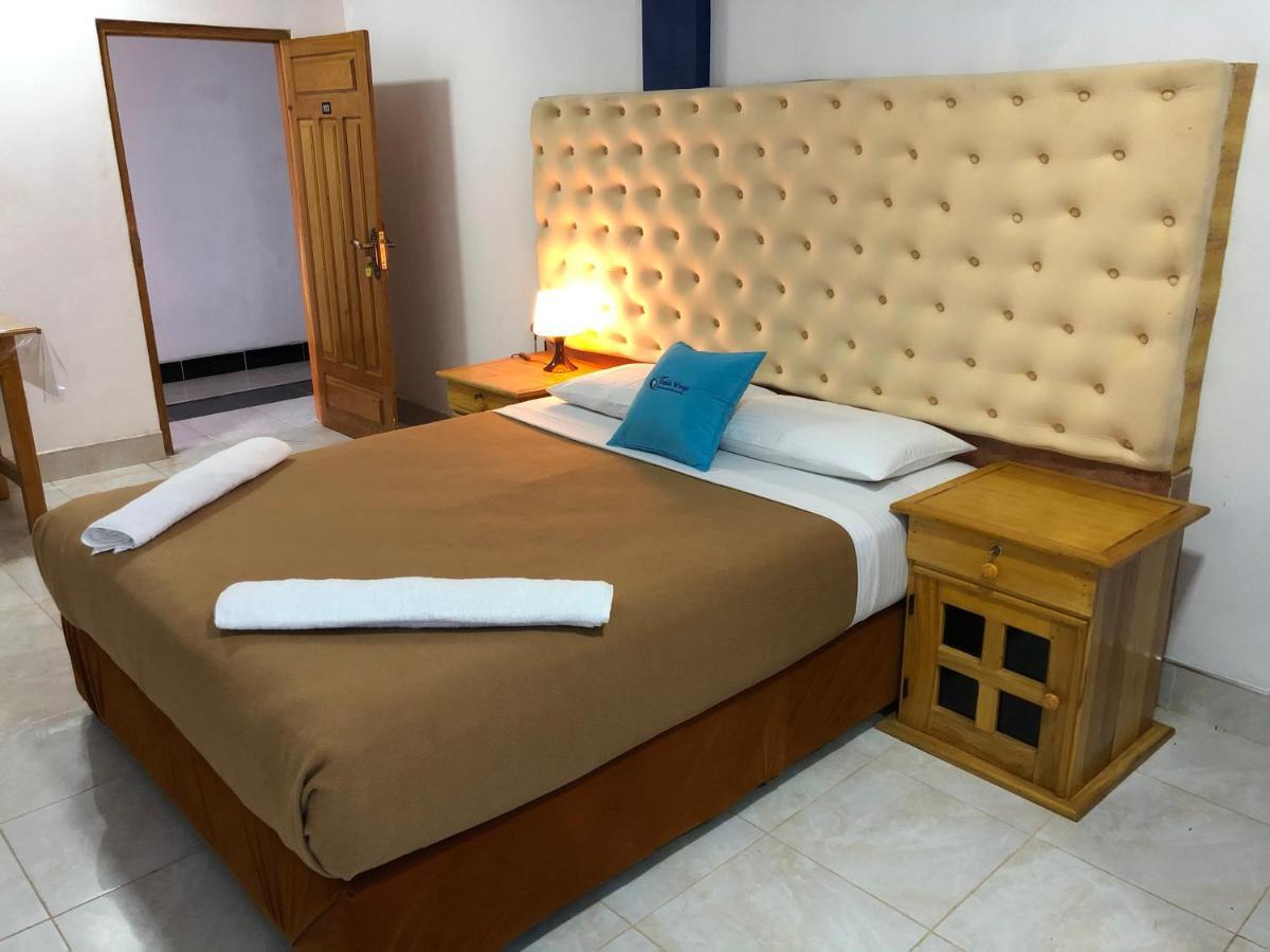 Oasis Wings Hotel Mannar Esterno foto